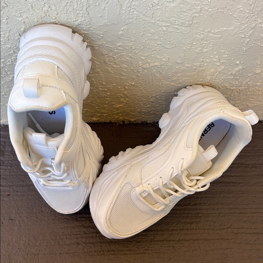 Chunky sneakers